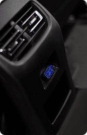 USB-зарядка в салоне